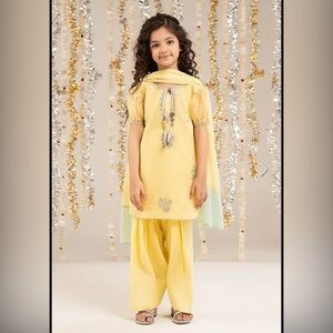 Maria b kids Farshi shalwar set 8-10